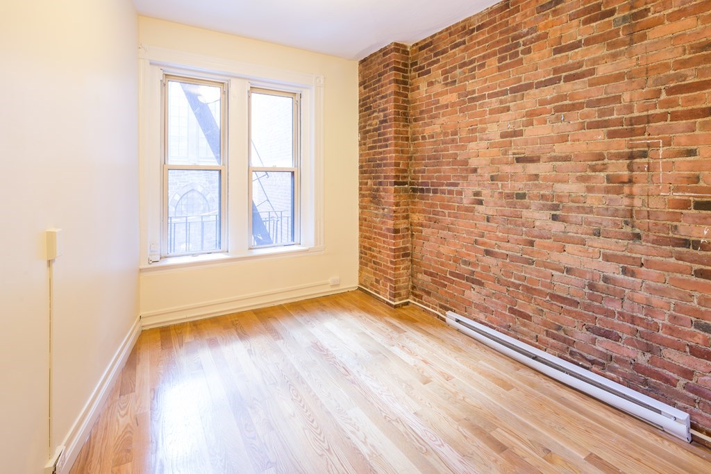 154 Newbury St. - Back Bay
