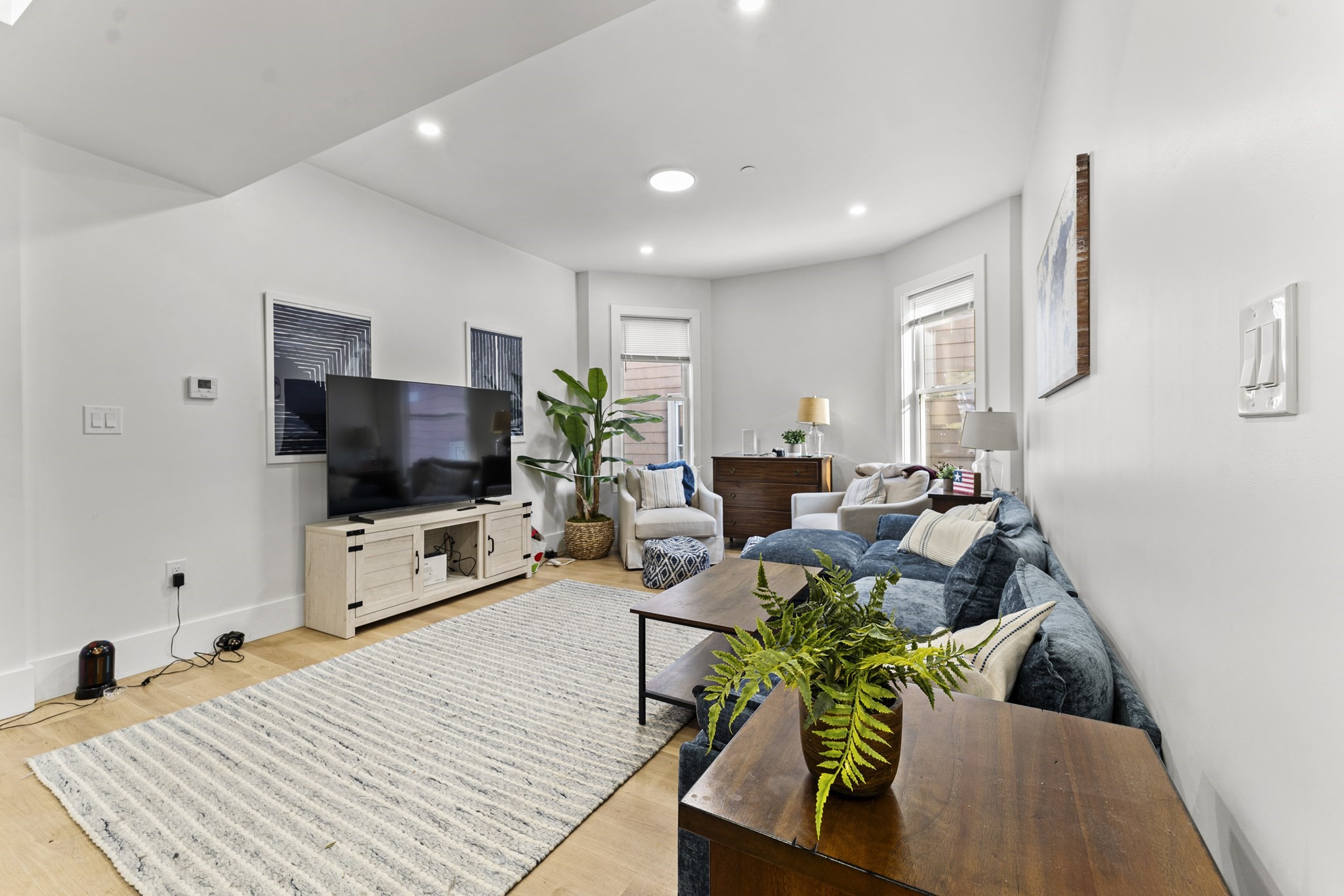 7 Oswald St. - Mission Hill