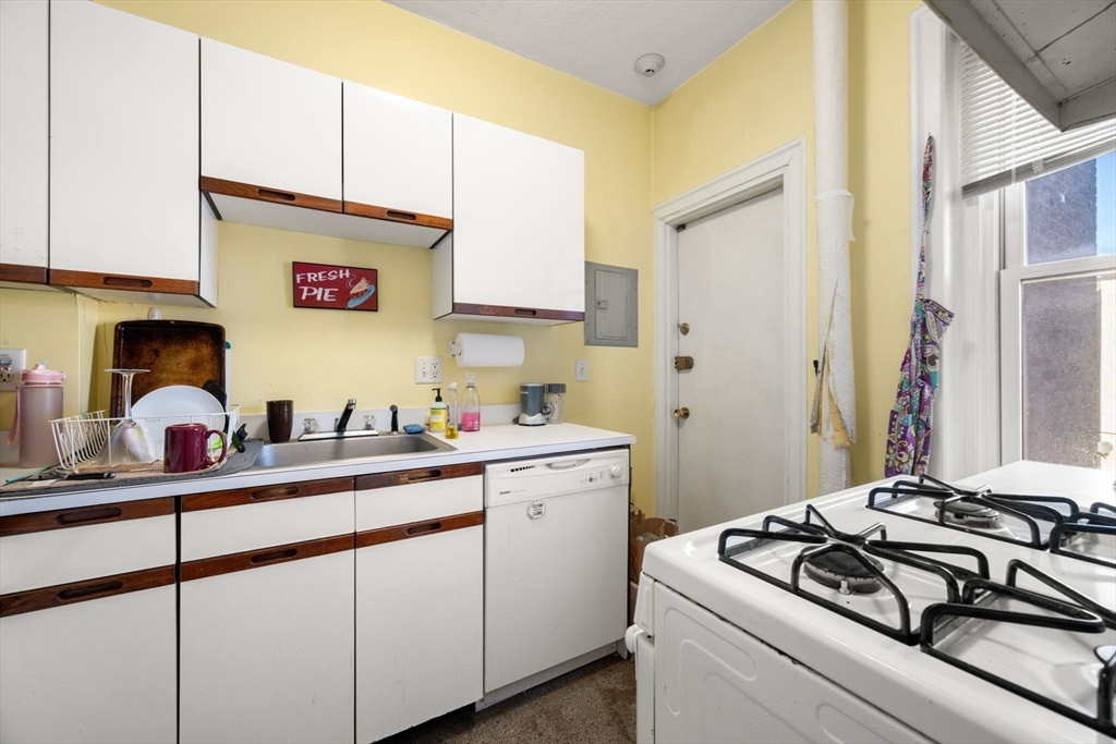 1263 Commonwealth Ave. - Allston