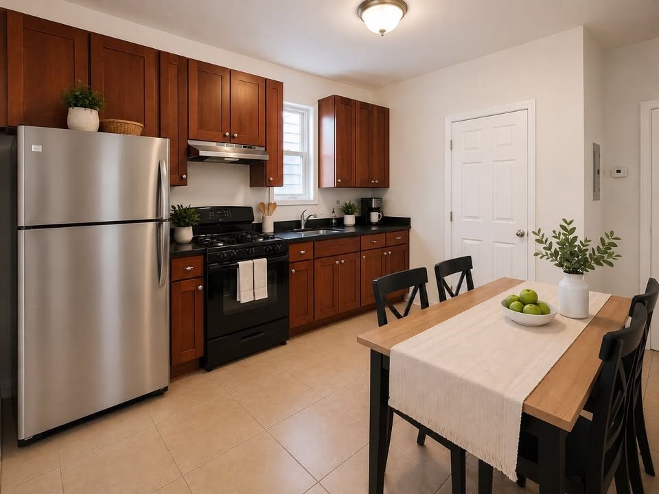 522 Saratoga St. - East Boston