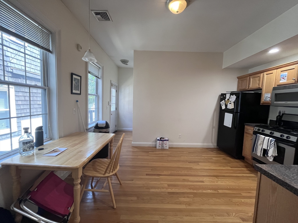 16 Gates St. - South Boston