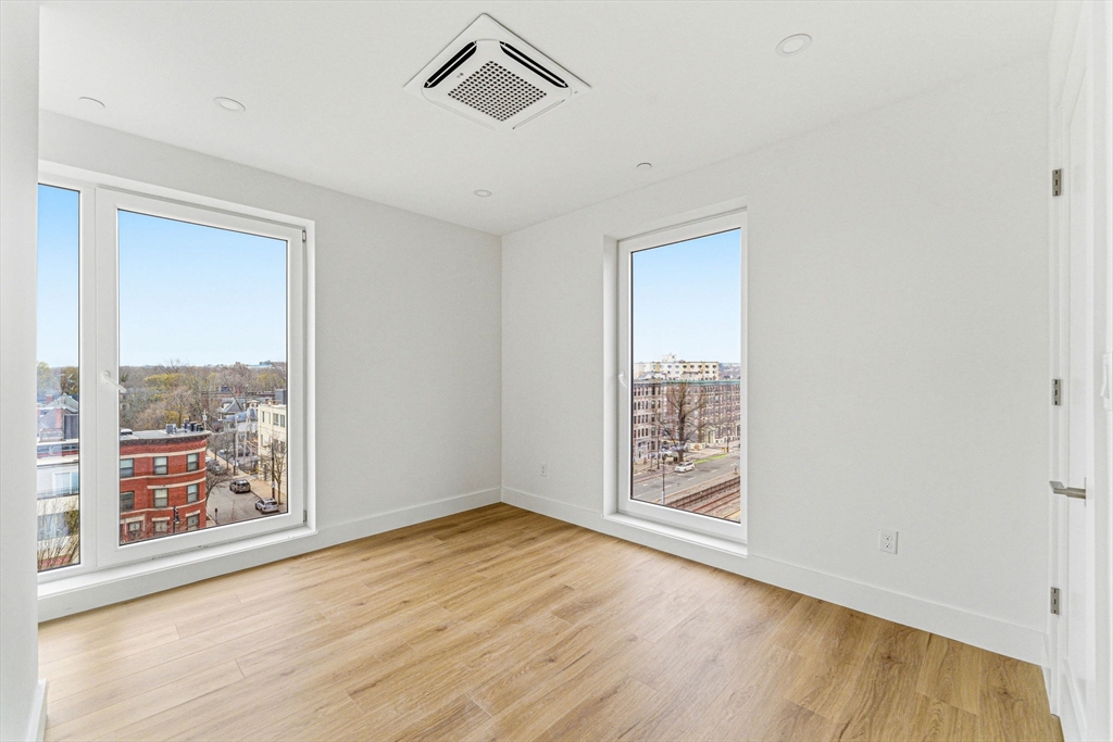 1035 Commonwealth Ave. - Allston