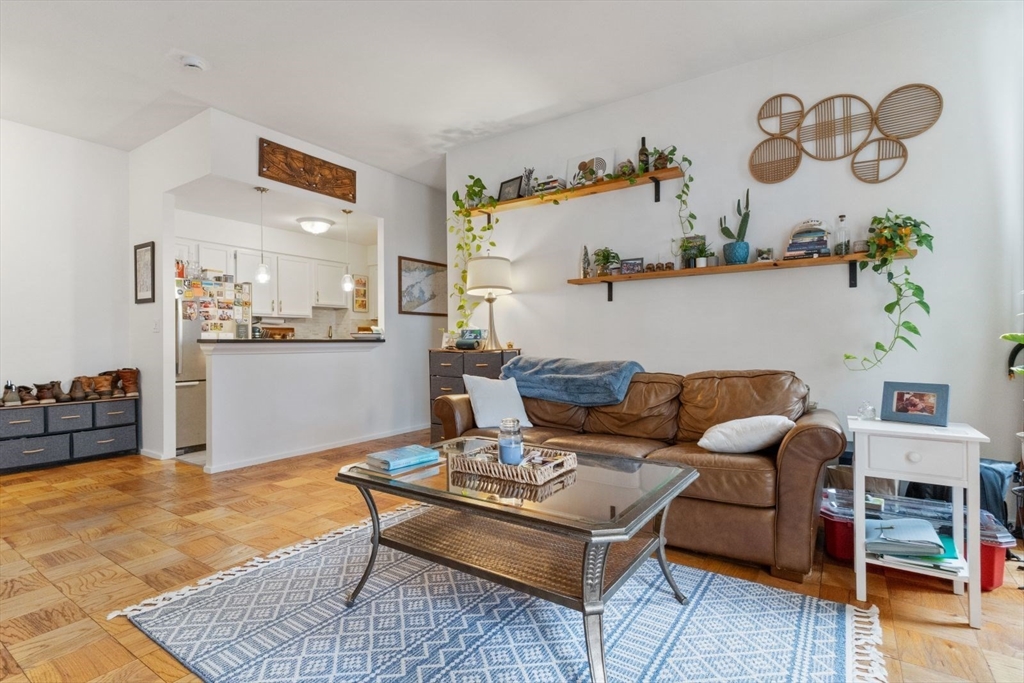 27 Bowdoin St. - Beacon Hill