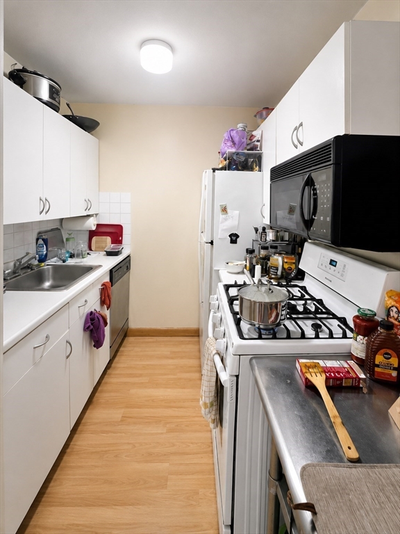 144 Kenrick - Brighton