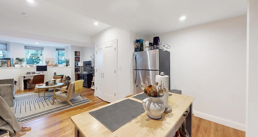 289 Beacon - Back Bay