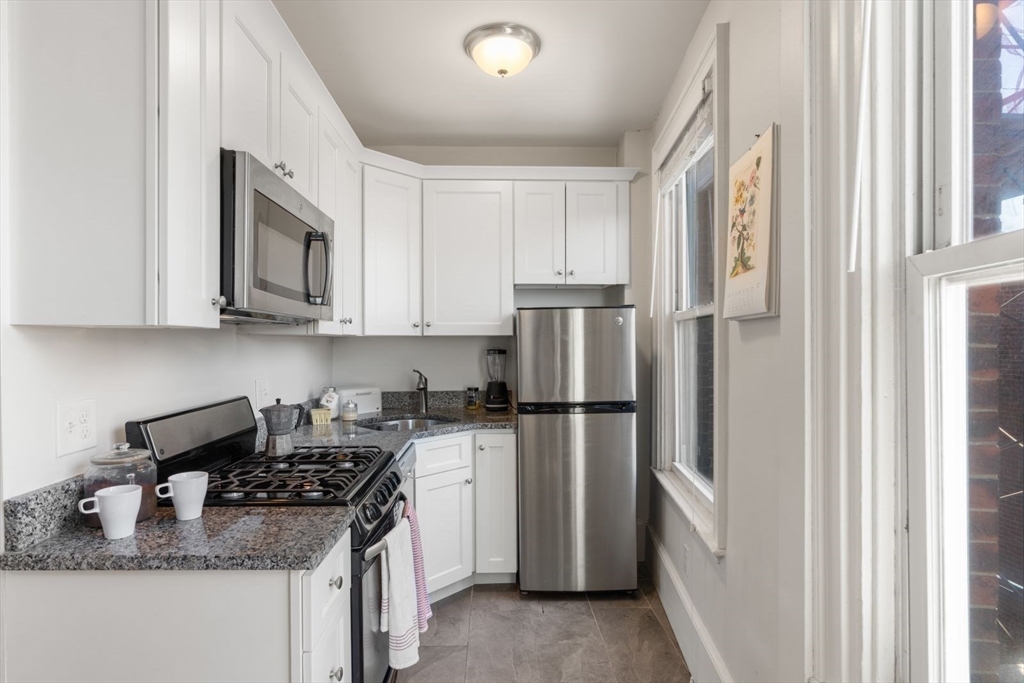 62 West Cedar St. - Beacon Hill
