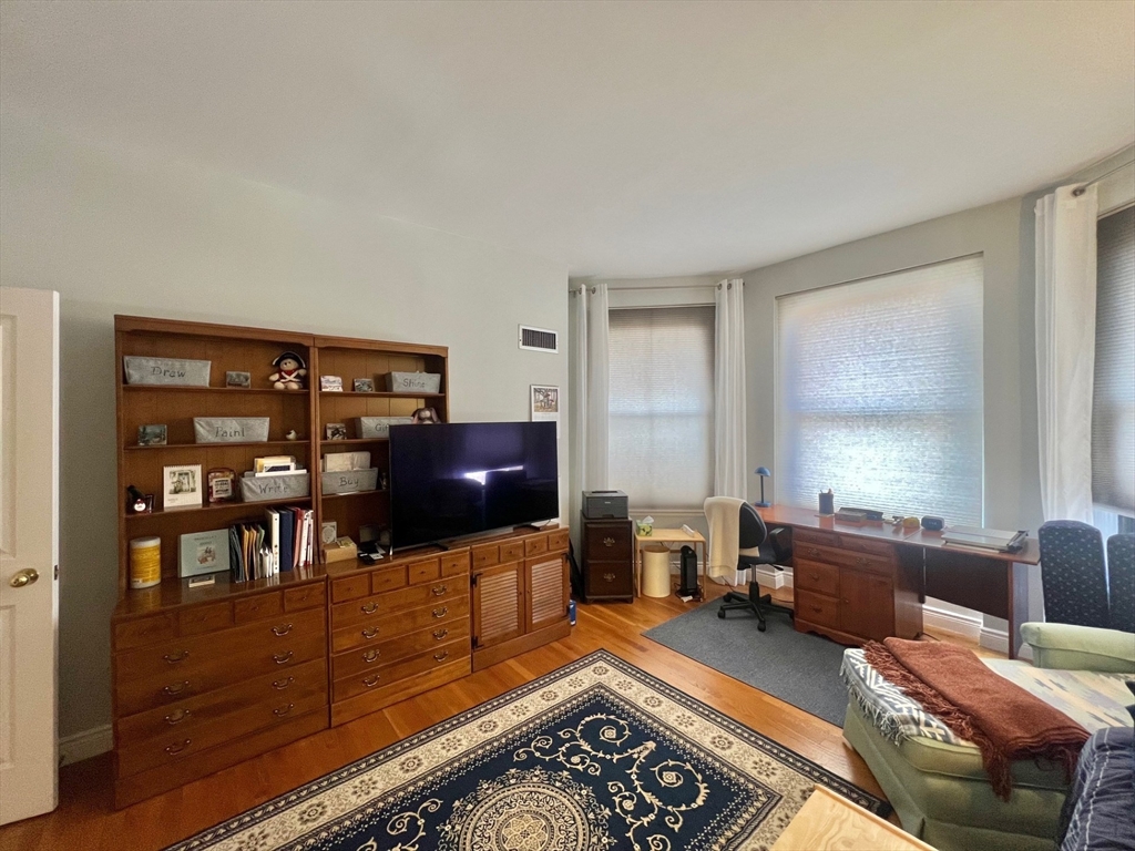 4 Charlesgate East - Back Bay