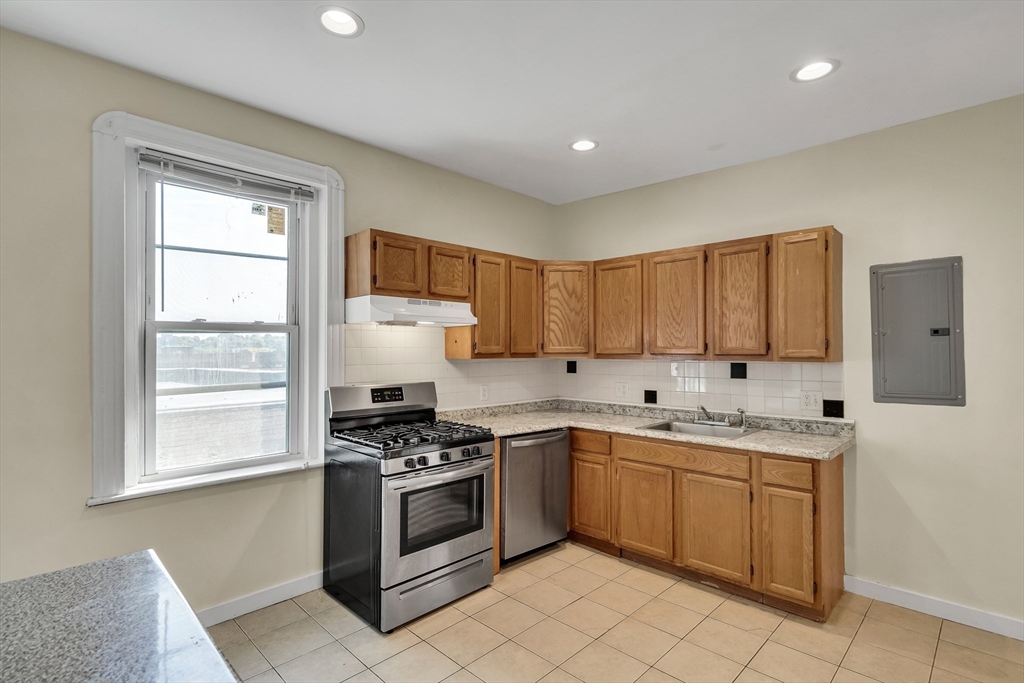 41 Orkney Rd. - Brighton