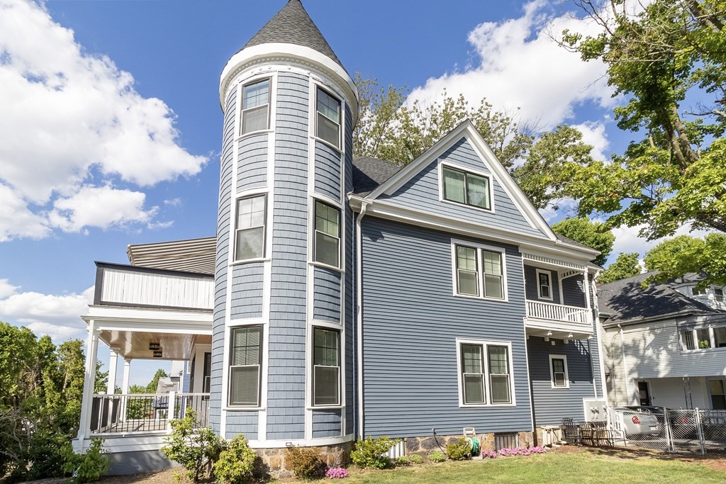 168 Humboldt Ave. - Roxbury