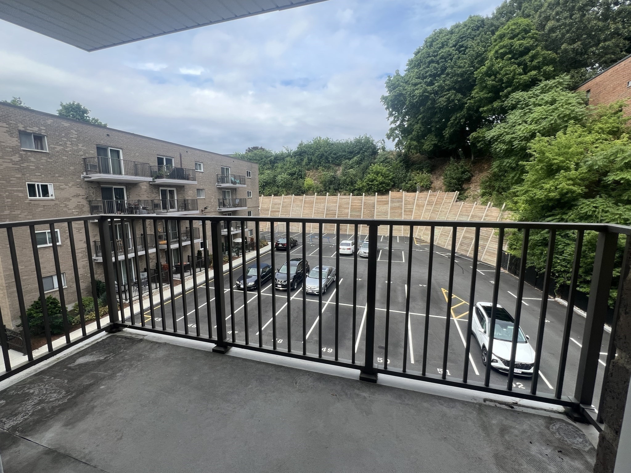 121 Tremont St. - Brighton