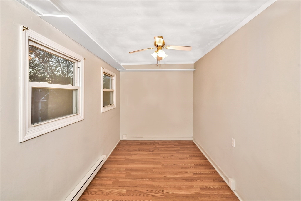 1877 Hyde Park Ave. - Hyde Park