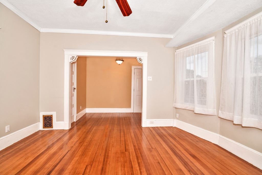 1877 Hyde Park Ave. - Hyde Park