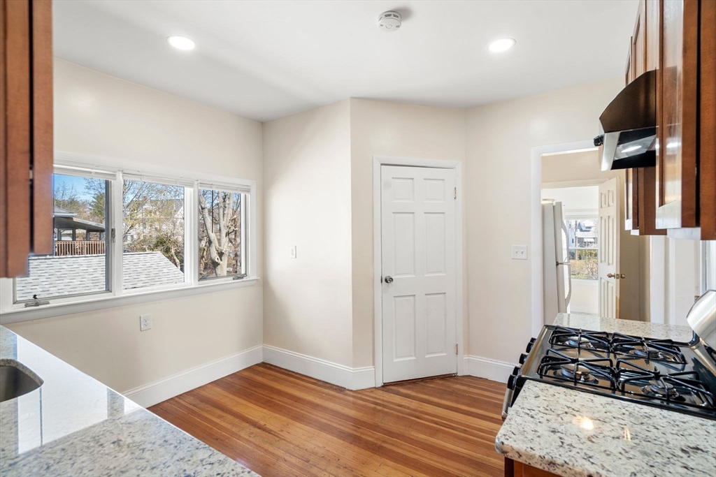 14 Child St. - Hyde Park