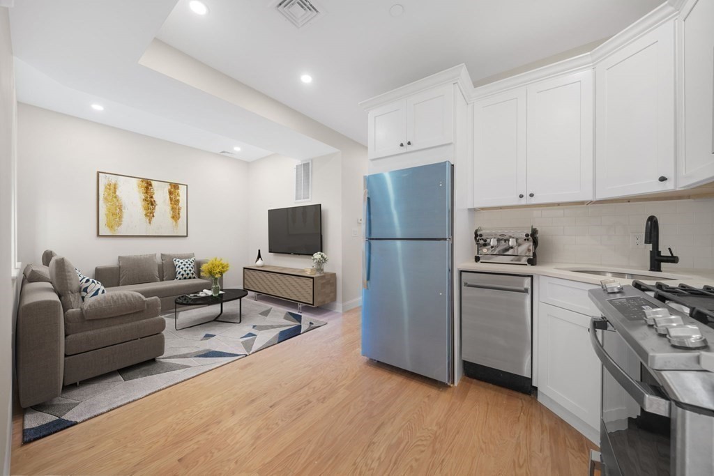 95 Endicott St. - North End