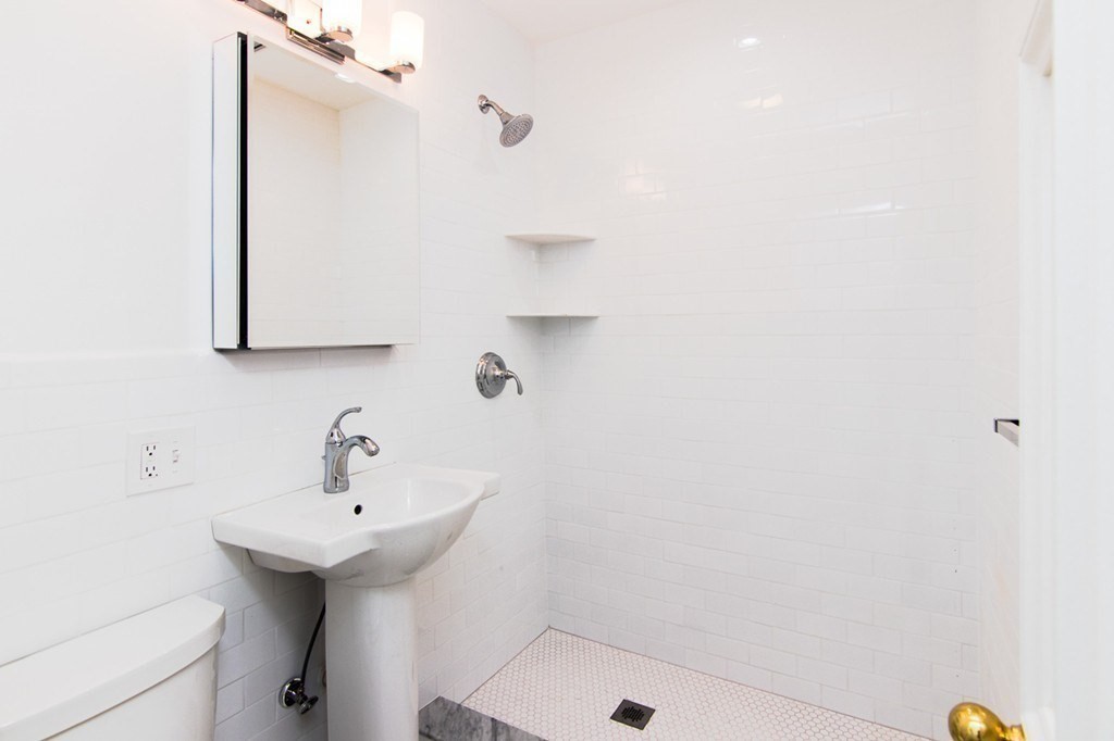 169 Beacon St. - Back Bay