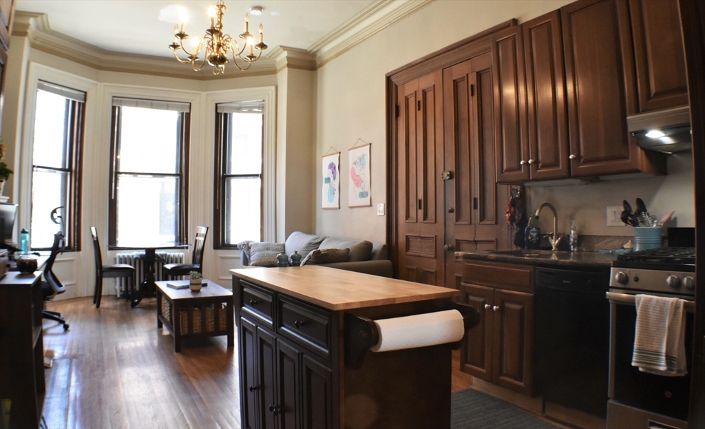 31 Fairfield - Back Bay