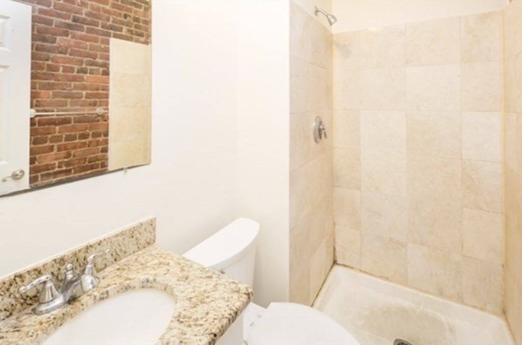 154 Newbury St. - Back Bay