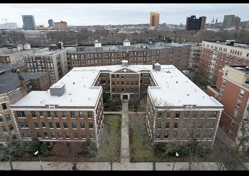 66 Queensberry - Fenway