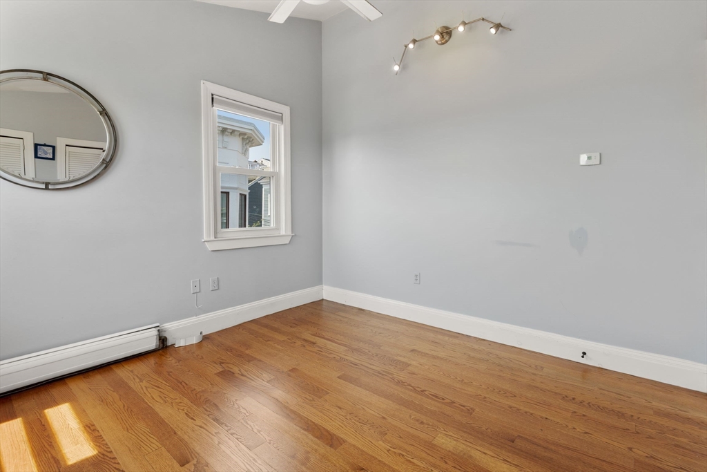 17 Sackville St. - Charlestown