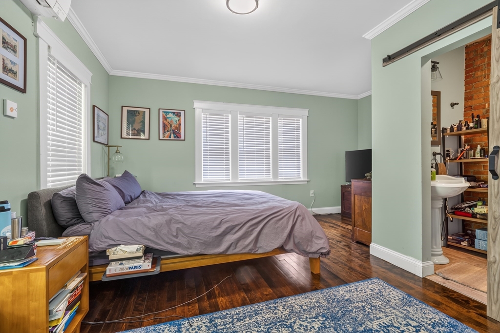 9 South Munroe Terr - Dorchester