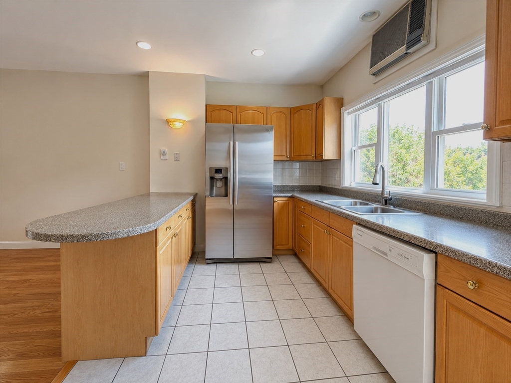 414 Western - Brighton