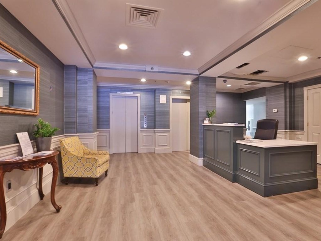 534 Beacon St. - Back Bay