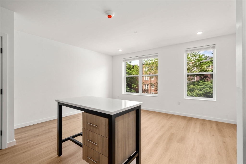 40 Centre St. - Coolidge Corner