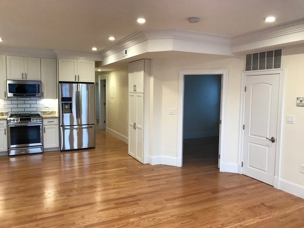 65 Newton - Union Square