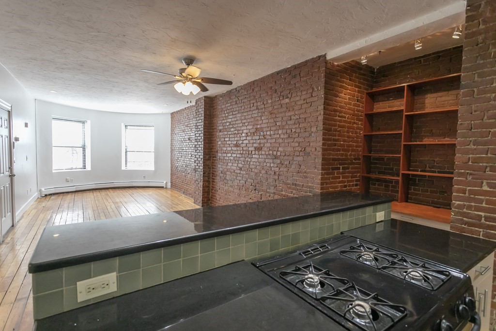 101 Cedar St. - Roxbury