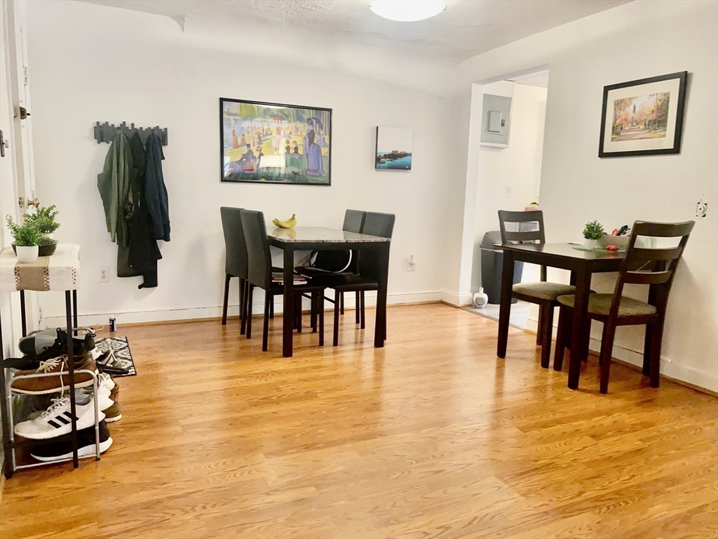 15 Commonwealth Ct. - Brighton