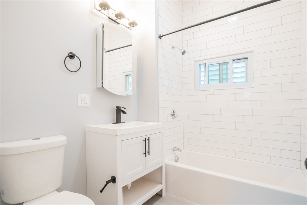 344 Saratoga St. - East Boston
