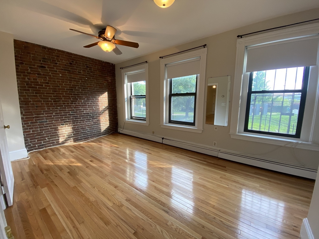 399 Massachusetts Ave. - South End