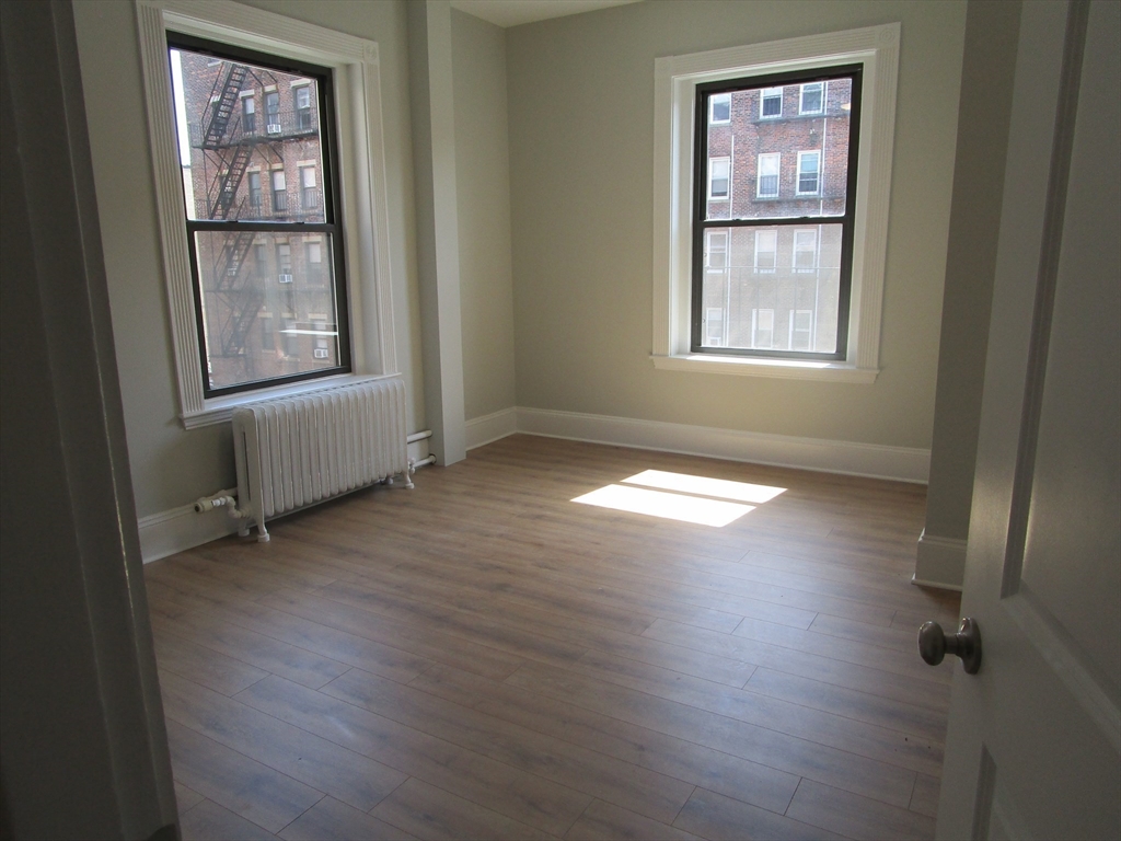 24 Peterborough - Fenway