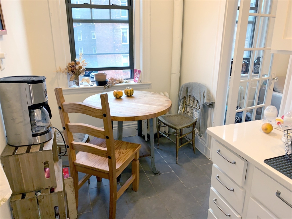 60 Queensberry - Fenway