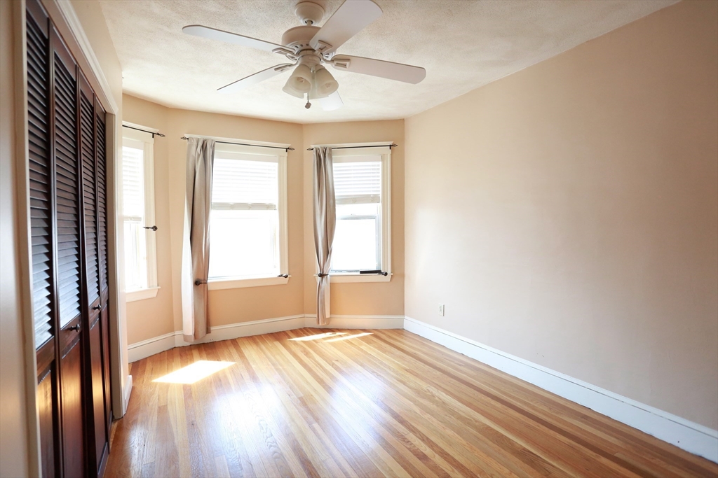 38 Semont - Dorchester