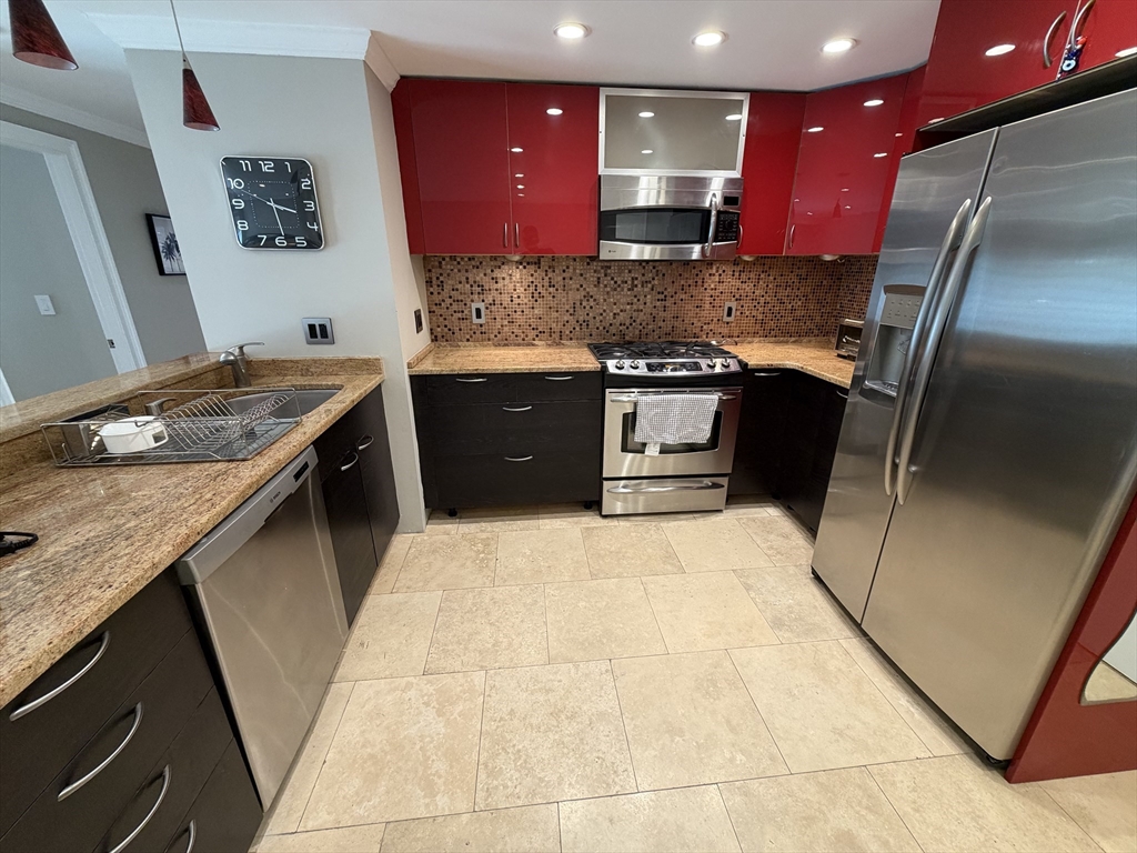 44 Broadlawn - Boston