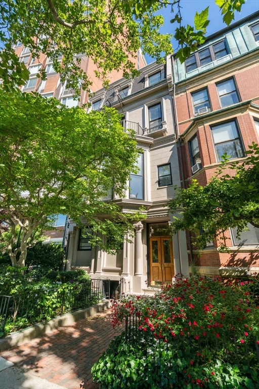 322 Beacon St. - Back Bay