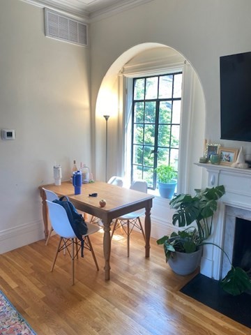 73 Pinckney - Beacon Hill