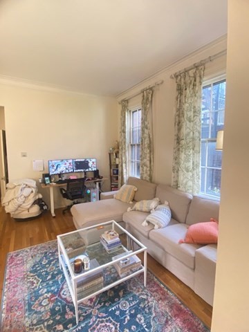 73 Pinckney - Beacon Hill