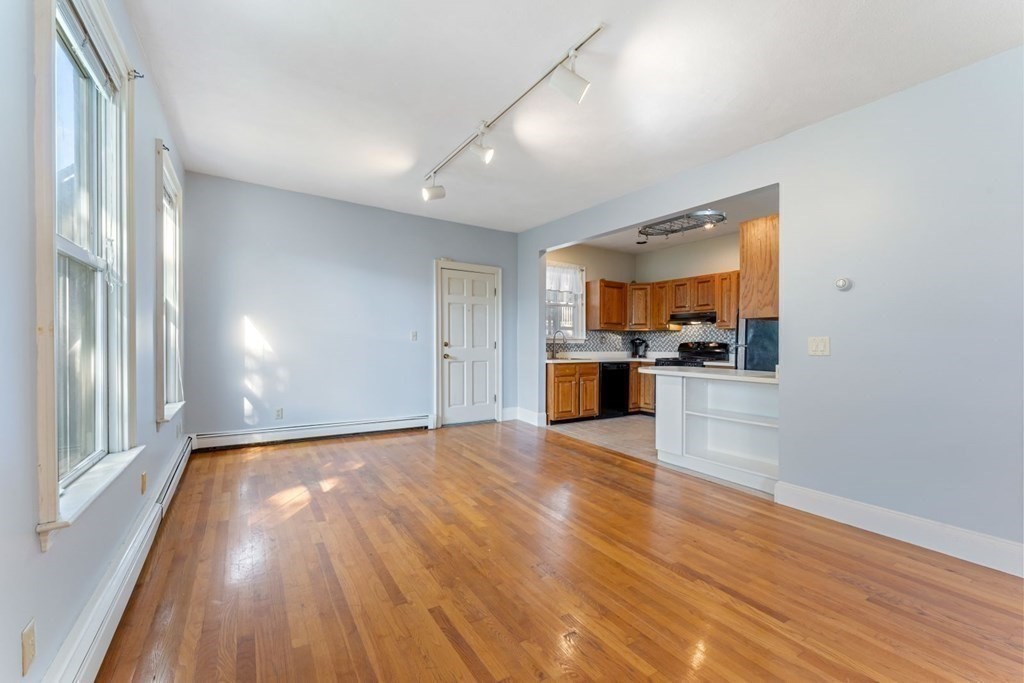 42-44 Woodlawn St. - Jamaica Plain