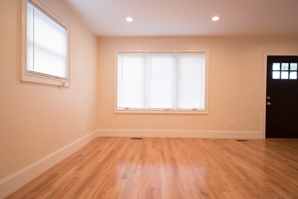 158 Arlington St. - Brighton