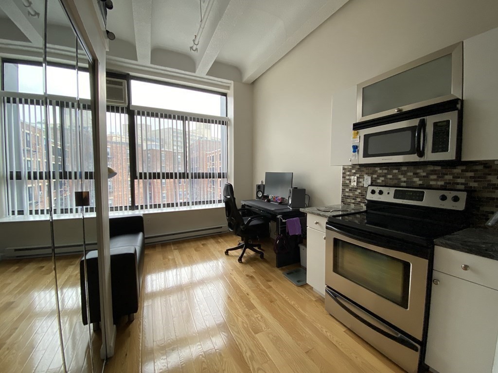 12 Stoneholm St. - Back Bay