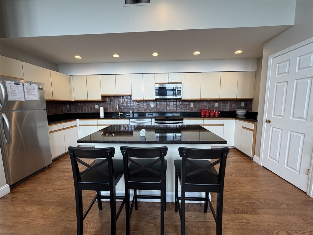 841 Parker St. - Mission Hill