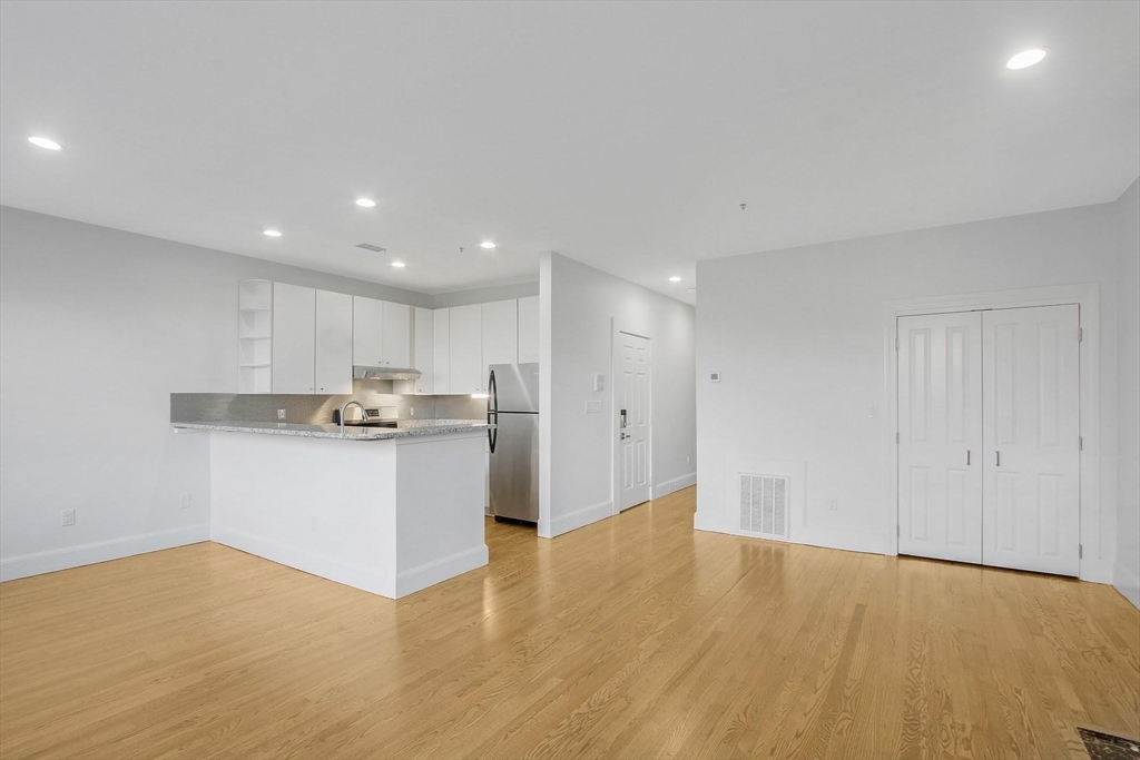 140 Boylston St. - Back Bay