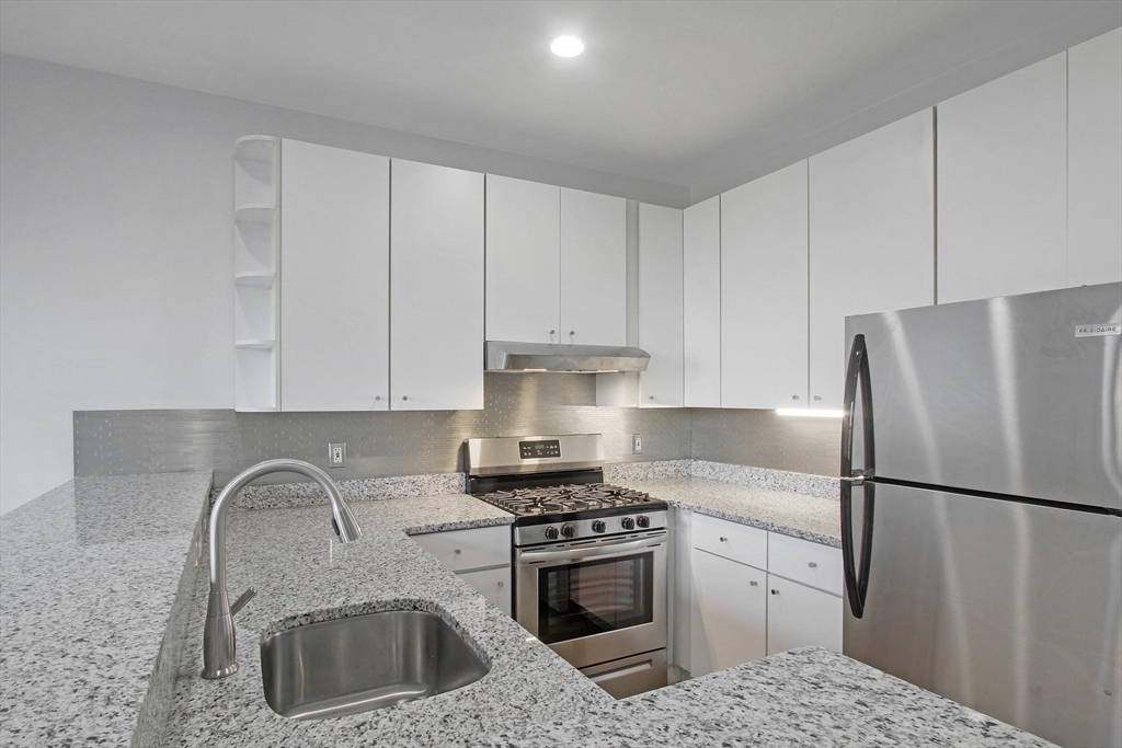 140 Boylston St. - Back Bay