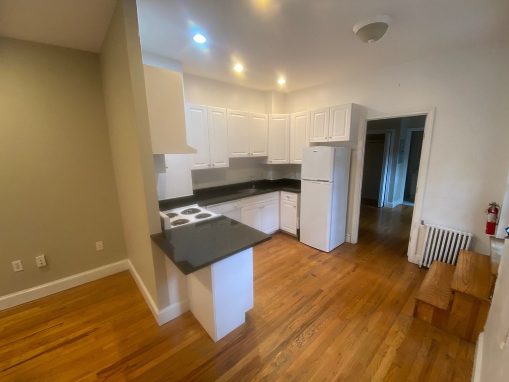103 Charles St. - Beacon Hill