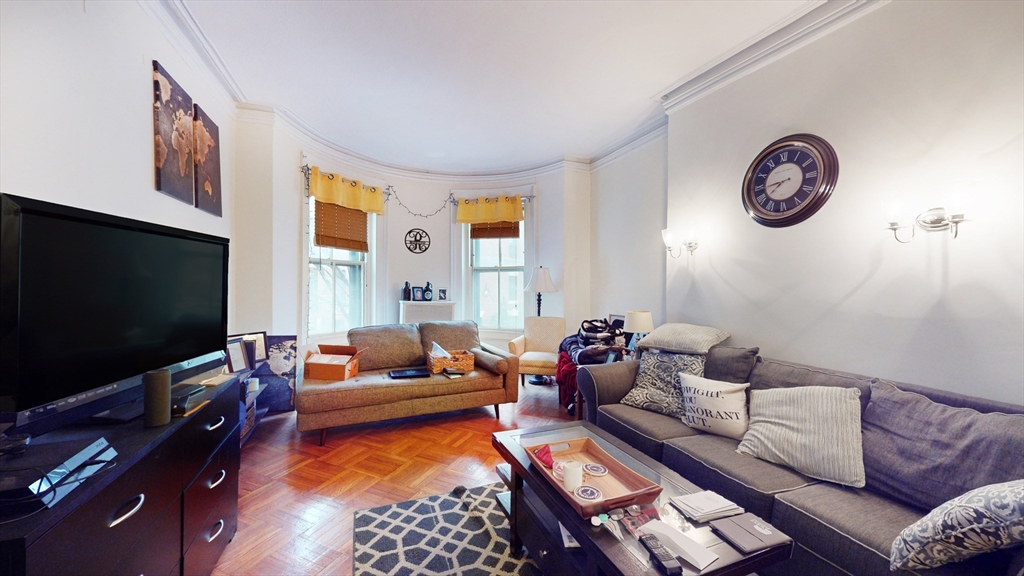 6 Brimmer - Beacon Hill