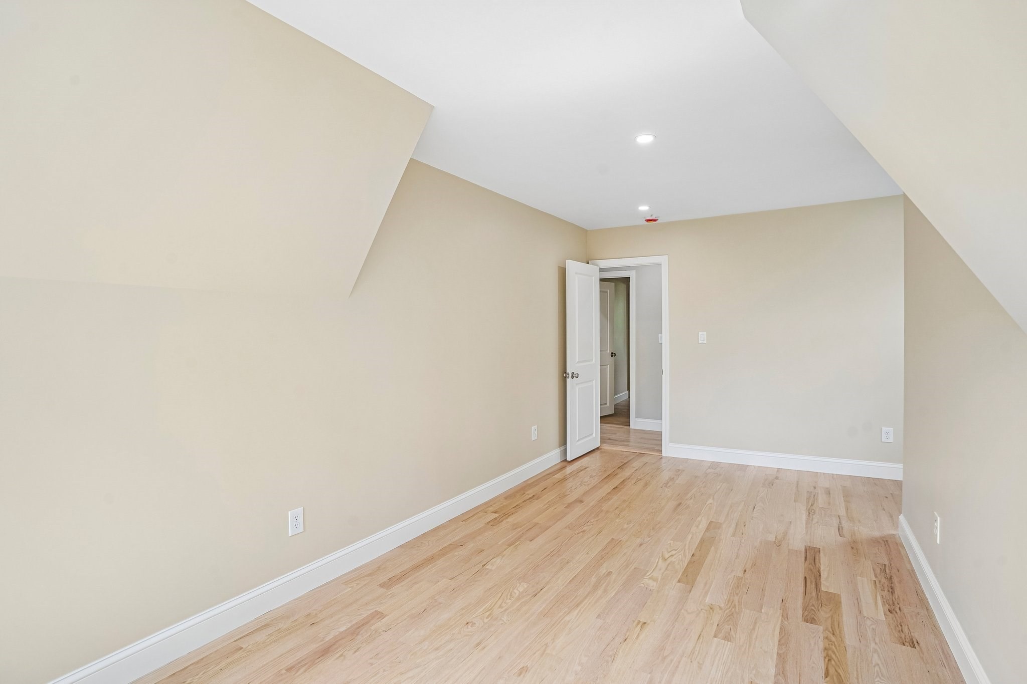 559 Winthrop St. - Medford