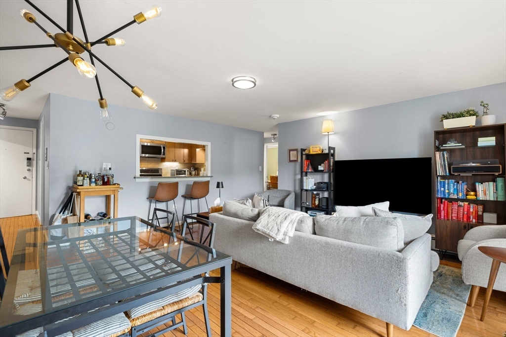 121 Tremont St. - Brighton