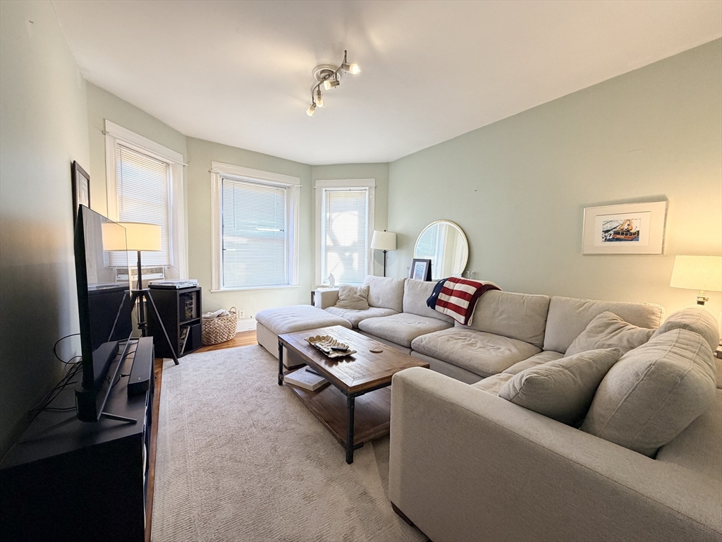 316 Summit Ave. - Brighton